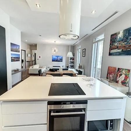 アパート Jej2 - 2 Bedrooms Luxe Center カンヌ